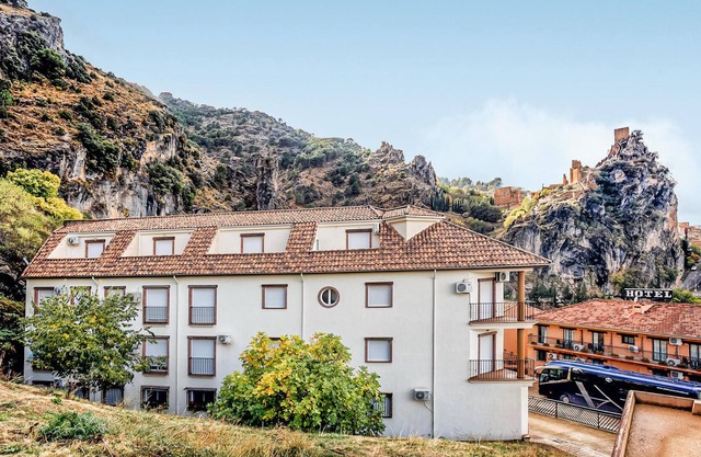 2 bedroom accommodation in La Iruela