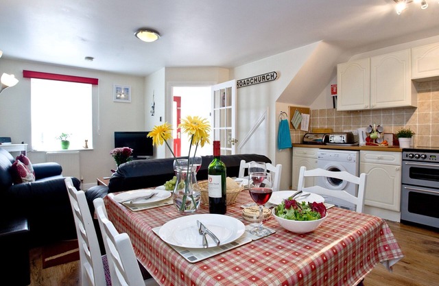 2 Schlafzimmer Unterkunft in Bridport