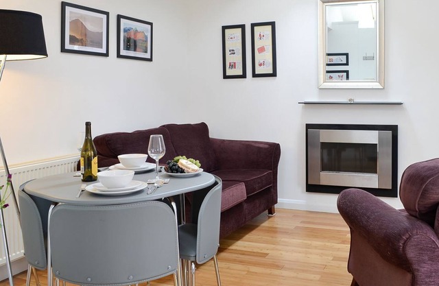2 bedroom accommodation in Carlisle