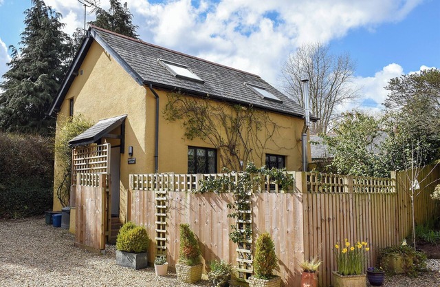 2 bedroom accommodation in Washfield, near Tiverton