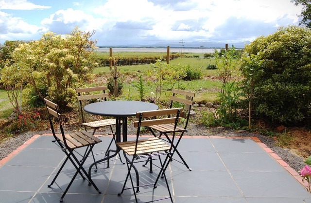 2 bedroom accommodation in Annan