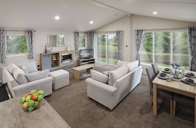 2 bedroom accommodation in Annan, Dumfries & Galloway