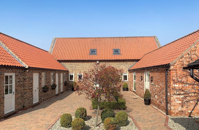 2 bedroom accommodation in North Somercotes, Mablethorpe