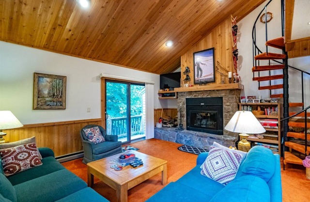 2 bedroom accommodation in Davis