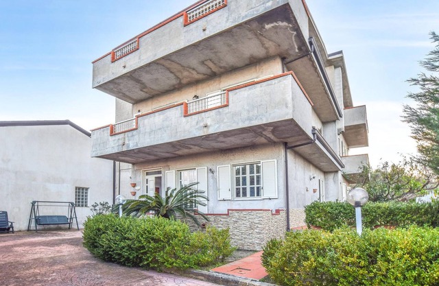 2 Zimmer Unterkunft in CAMINI