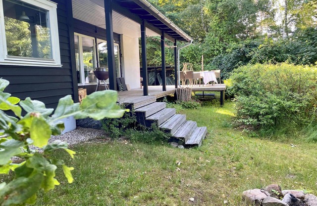 2 bedroom apartment in Knebel