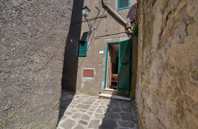 2 Bedroom Apartment in Arcidosso