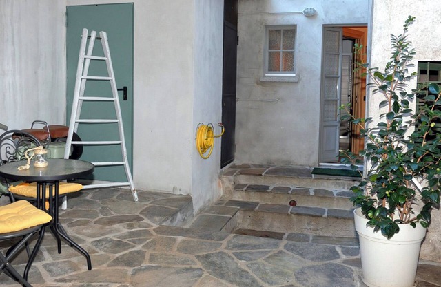 2-Zimmer-Wohnung mit Innenhof in der Altstadt von Cannobio