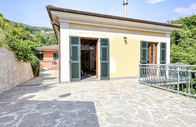 Tolles Haus mit 2 Schlafzimmern in Ne