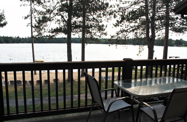 2 Bedroom, balcony beach view condo @ Duck Lake