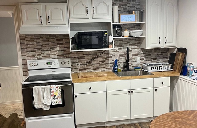 2 Bedroom Basement Apartment in Springville