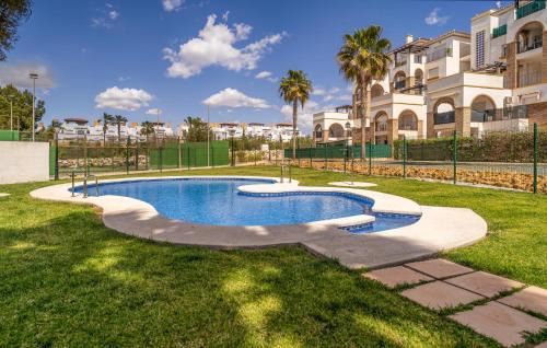 2 Bedroom Beautiful Apartment In Vera