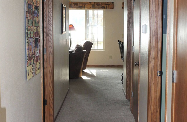 2 bedroom condo, great view of Duck Lake