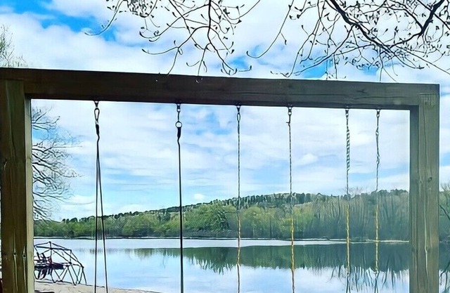 2 Schlafzimmer Cottage auf dem Wasser