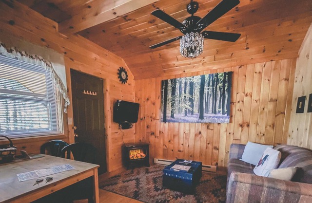 2 Bedroom Cottage, sleeps 4