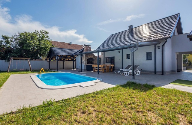 Gemütliches Haus mit 2 Schlafzimmern in.
