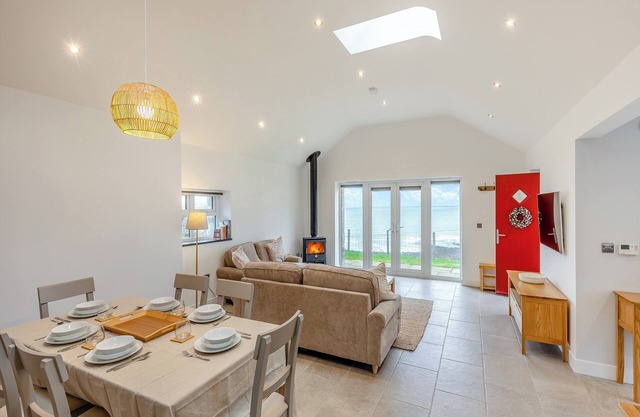 2 bedroom accommodation in Trefor Nr Caernarfon