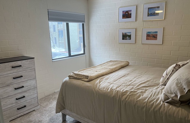 2 bedroom + loft w/AC close to it all!!