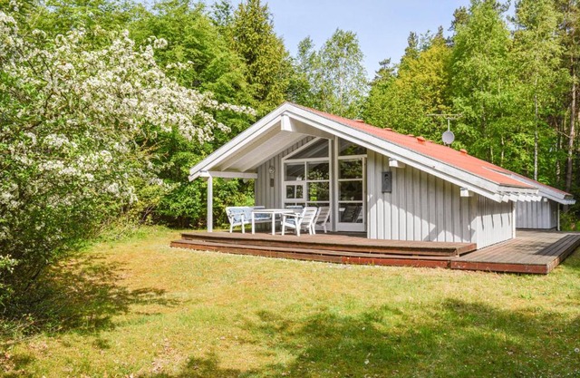 2 Bedroom Lovely Home In Sæby