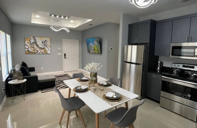 2-bedroom Modern Apartment in Edinburg, Texas