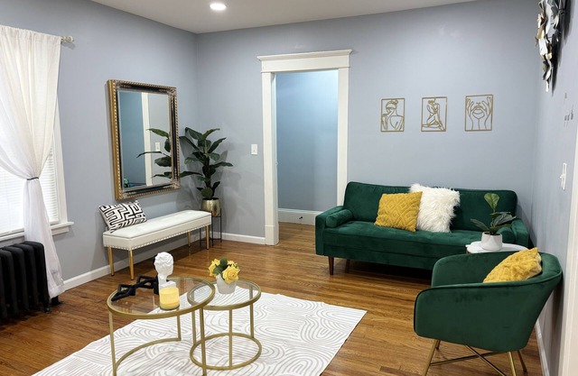 2 Bedroom-near Hospitals, Six Flag, Big E