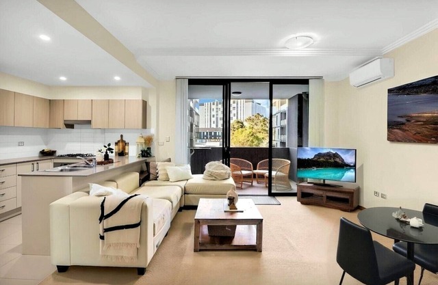 Genießen Sie Komfort und Luxus in diesem gelegenen 2-Schlafzimmer-Apartment