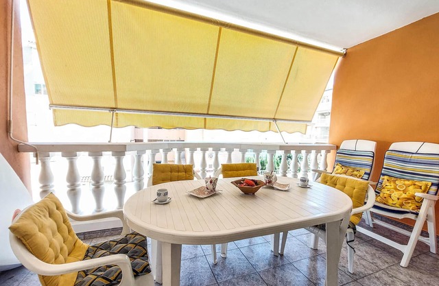Schöne Wohnung in Moncofa mit Küche