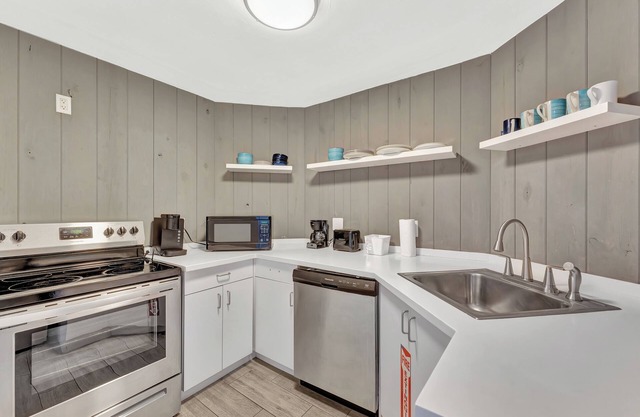 2-Bedroom Ocean Front Direct