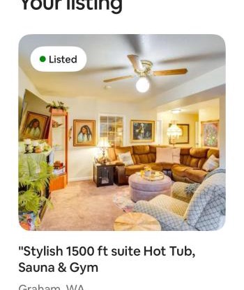 2 Bedroom Private 1500ft Hot Tub Sauna Gym