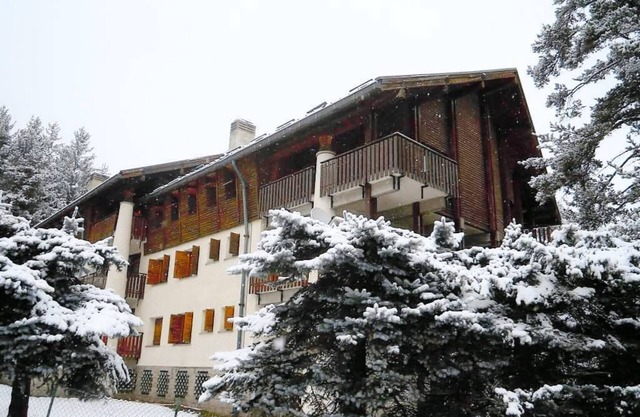 2 Bedroom Private vacation home in Bardonecchia