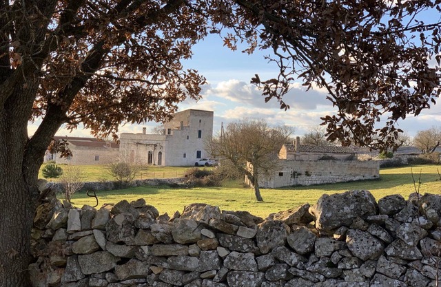 2 Bedroom Private vacation home in Apulia