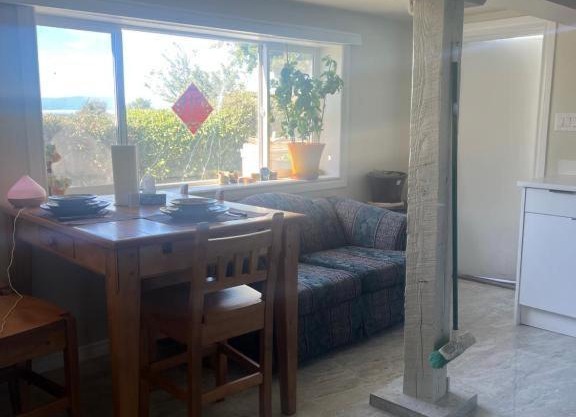 2 bedroom suint water front