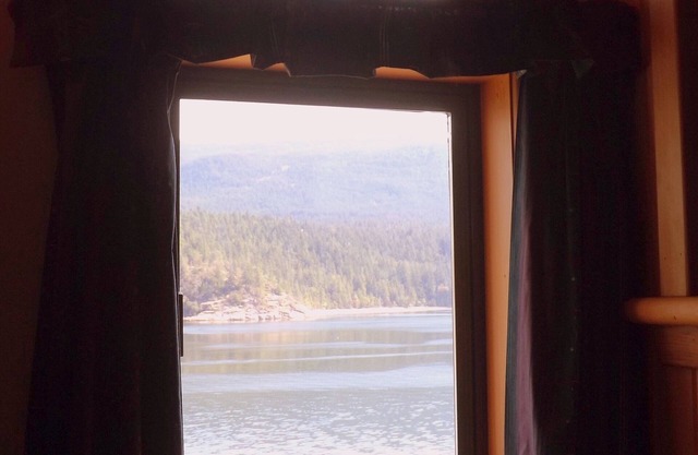 2 Bedroom West Coast-style chalet at the Desolation Sound Resort