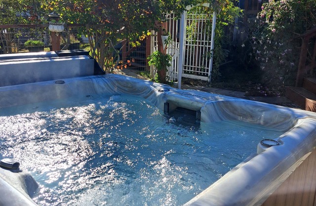 2 bedroom with private hot tub, I studio with private hot tub separate units.
