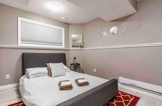2 Bedrooms | Near YXE Airport | Safe Quiet Area