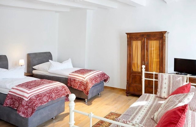 2-Bett-Appartement QUELLE, Dusche/WC - Der Quellenhof, Ferienwohnungen