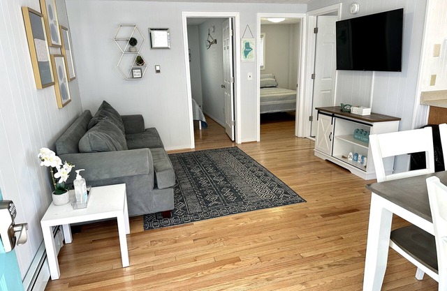 2 BR condo. 1 min walk to the beach (#105)
