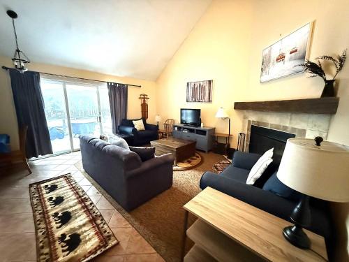 2 BR Condo Mountain Views At Jiminy Peak- Sleeps 7