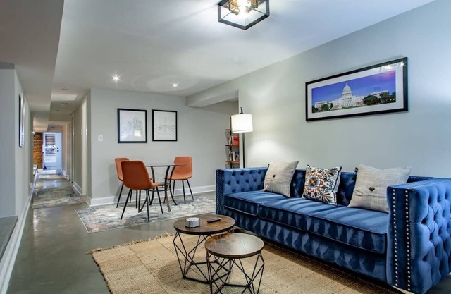 2-BR Petworth Pad / Walk to METRO Subway