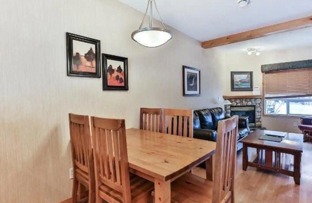 2 BR townhouse | Close to Banff | Private entrance