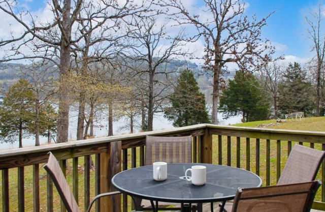 2 BR Waterfront Cabin w/ Pool + Swim & Boat dock