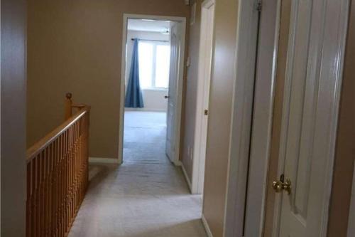 2 Brampton Homestay- Great Location near All Amenities