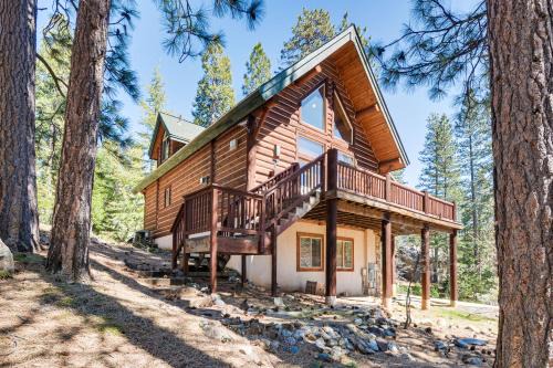 2 Cabins Group and Family Getaway in Arnold!