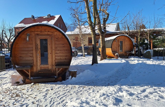 2 Campingfässer Für 4 Personen mit Gemeinschaftsgarten und Wi-Fi
