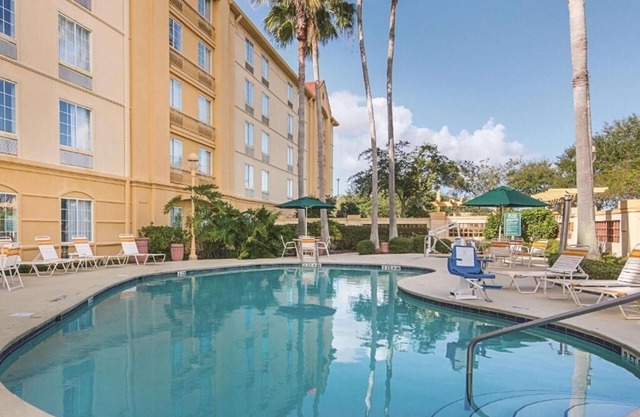 2 Convenient Rooms w/Breakfast + Complimentary Shuttle | Onsite Pool