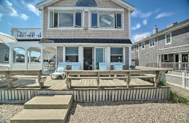 2 Decks and Beach Access Oceanfront Getaway!