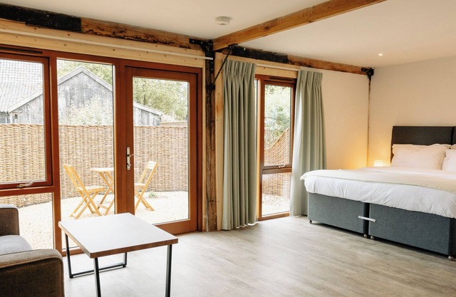 2 Henham Barns, Henham Park nr Southwold, Suffolk, NR34 8AQ, Perfectly formed getaway in the Suffolk