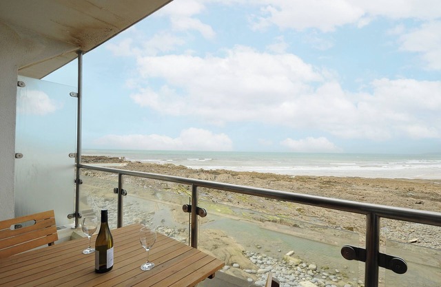 2 HORIZON VIEW, family friendly in Westward Ho!