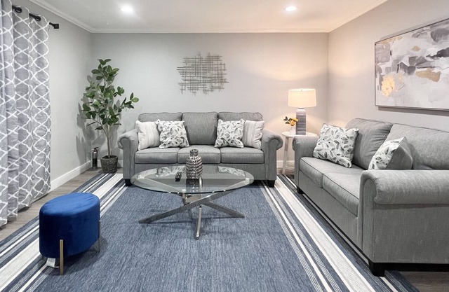 2 master! Modern 4B3B+A/C+free parking
