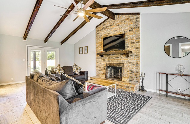 2 Mi to Lake: Home w/ Game Room, Pool & Fast WiFi!